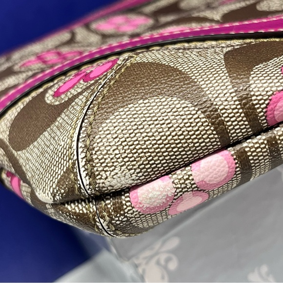 Coach Peyton Signature Clover Crossbody Bag Coach Factory - Picture 10 of 11